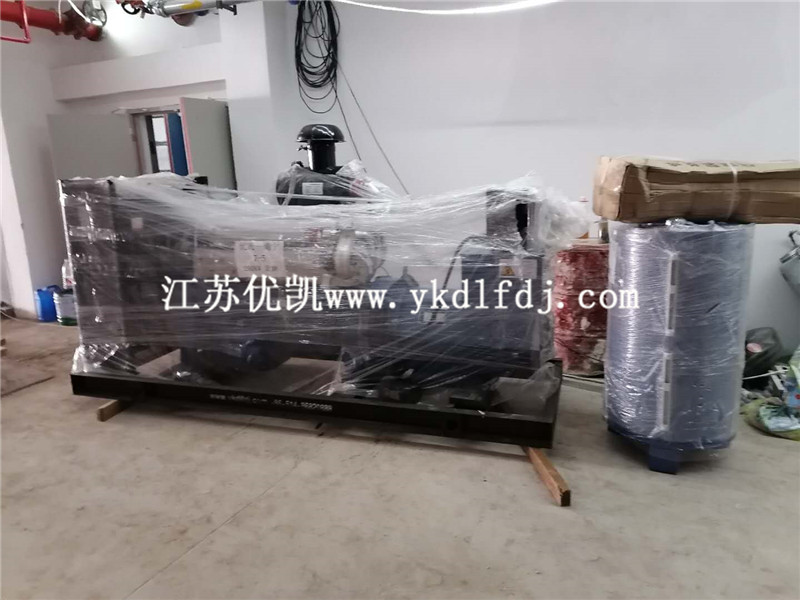 2020年7月11日，250KW濰柴發(fā)電機組交付廣西某房地產(chǎn)公司用備用電源