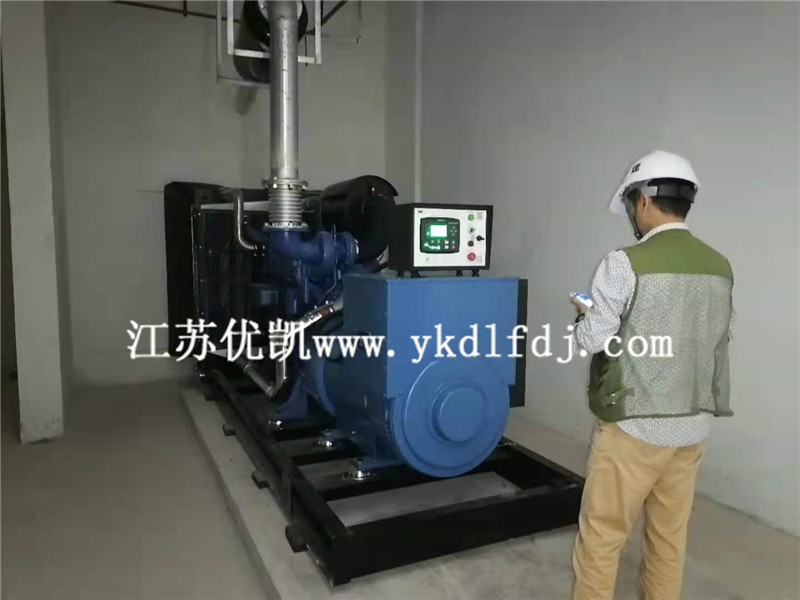 2021年6月30日，玉柴600KW柴油發(fā)電機(jī)組交付廣西南寧某中學(xué)使用