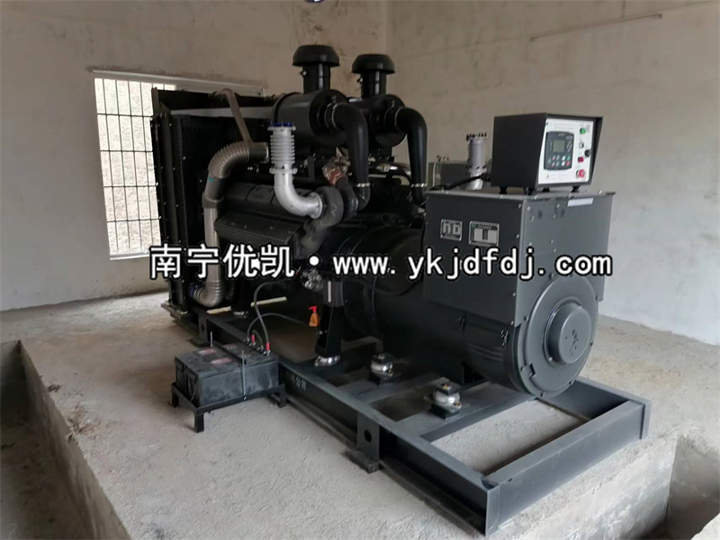 2022年12月8日，500KW上柴發(fā)電機(jī)組發(fā)貨防城港