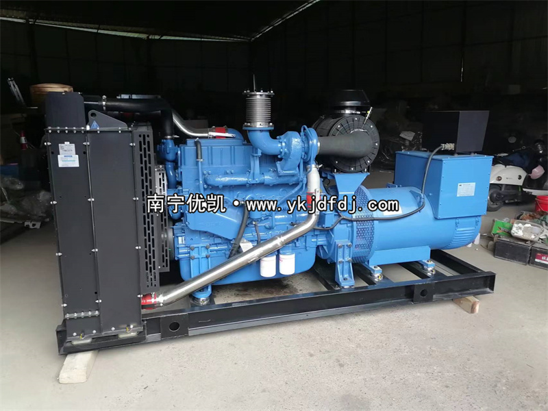 2023年1月6日，300kw玉柴發(fā)電機(jī)組柴油發(fā)電機(jī)發(fā)貨廣西貴港