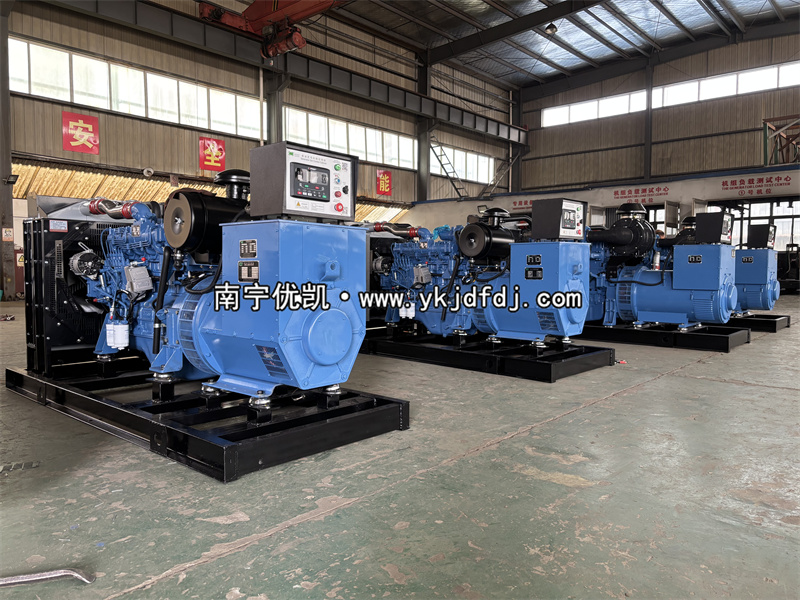 2025年6月3日，厄爾多瓜項目出口4臺柴油發(fā)電機組裝車發(fā)貨義烏港口