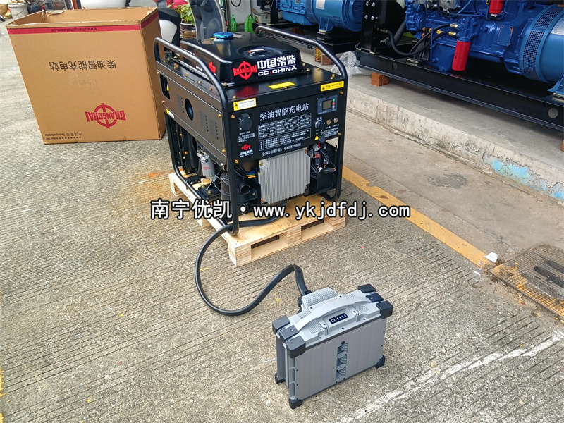 2025年7月14日，客戶到店自提無(wú)人機(jī)充電柴油發(fā)電機(jī)組